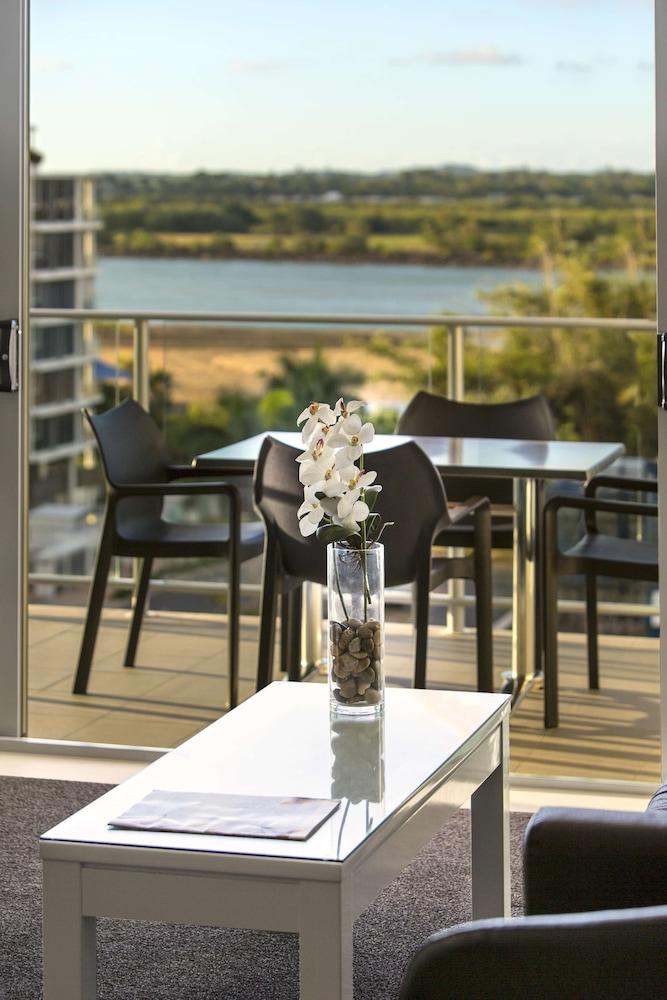 Oaks Mackay Rivermarque Hotel Ngoại thất bức ảnh